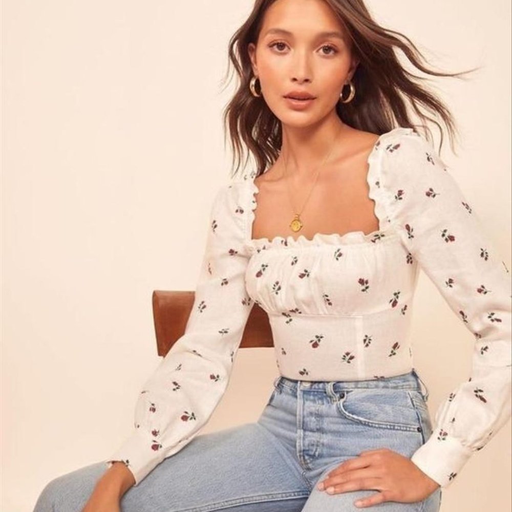 Reformation Othello Top (Size 2) in Queen Anne Rose Floral Print, Linen